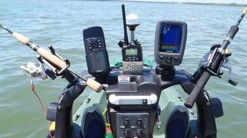 sondas de pesca en kayak