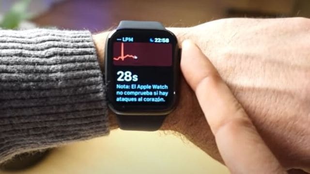 Descubre los mejores smartwatch con ECG y controla la salud de tu corazón 8 apple watch ecg6
