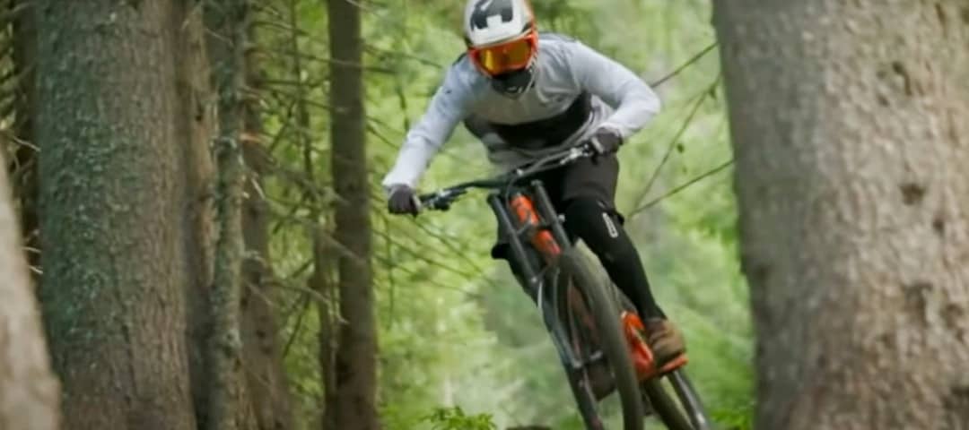 ¿Qué equipo se necesita para practicar ciclismo de montaña? 4 mountain bike