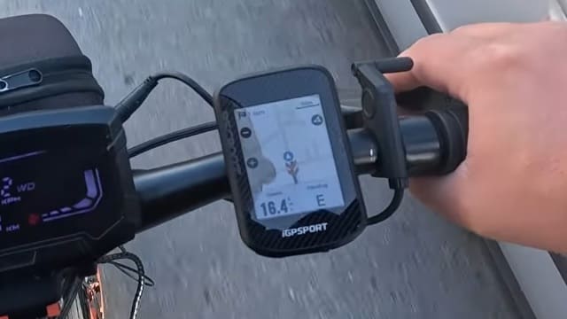 Navegador GPS para bicicleta de montaña: qué modelo elegir y por qué 34 Navegador GPS para bicicleta de montaña-iGPSPORT BSC300T