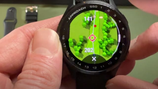 Los mejores accesorios compatibles con Garmin: saca el máximo partido a tu dispositivo 9 Garmin Approach S50-094