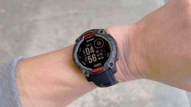 Casio G-Shock GBD-H2000 vs. Garmin Instinct 3 Solar: ¿cuál elegir en 2026? 15 Garmin Instinct 3 solar-05